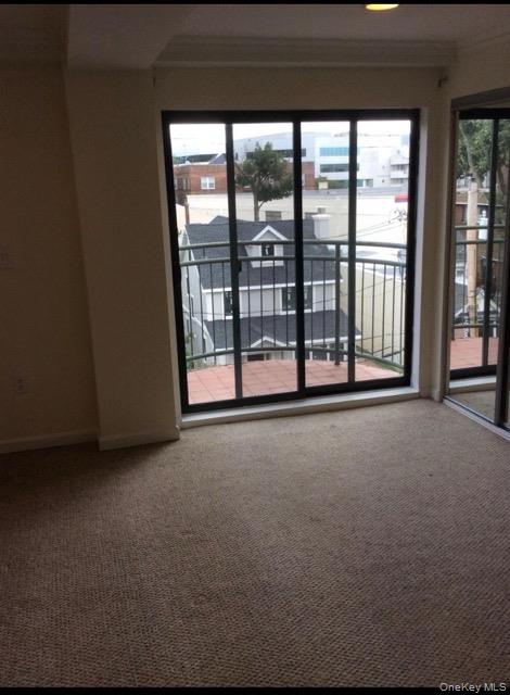 4 Chelsea Place # 3D, Great Neck, NY 11021