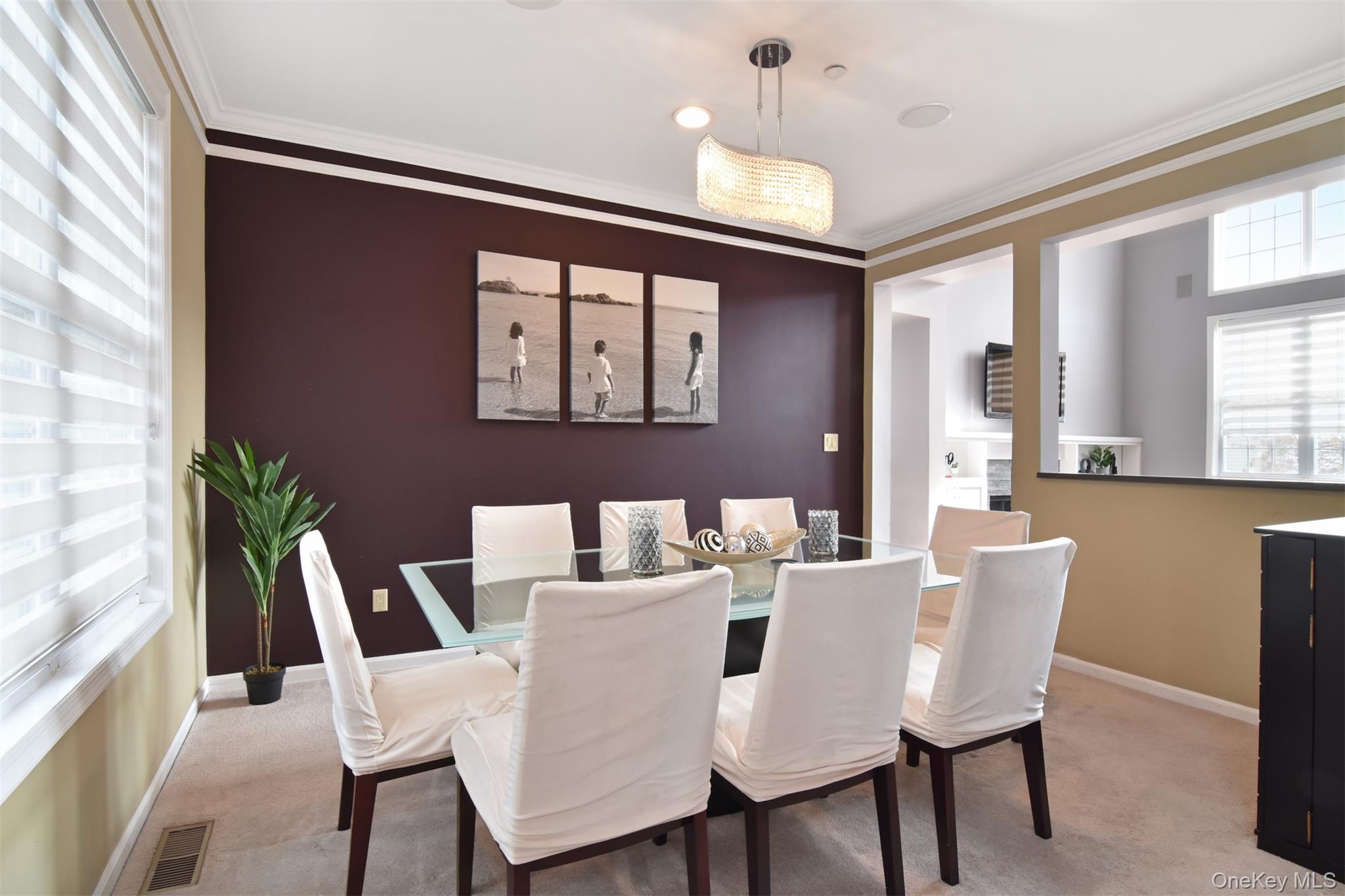 143 Classic Court, White Plains, NY 10603