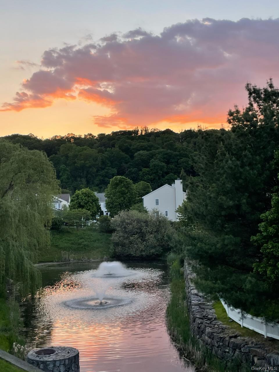 143 Classic Court, White Plains, NY 10603