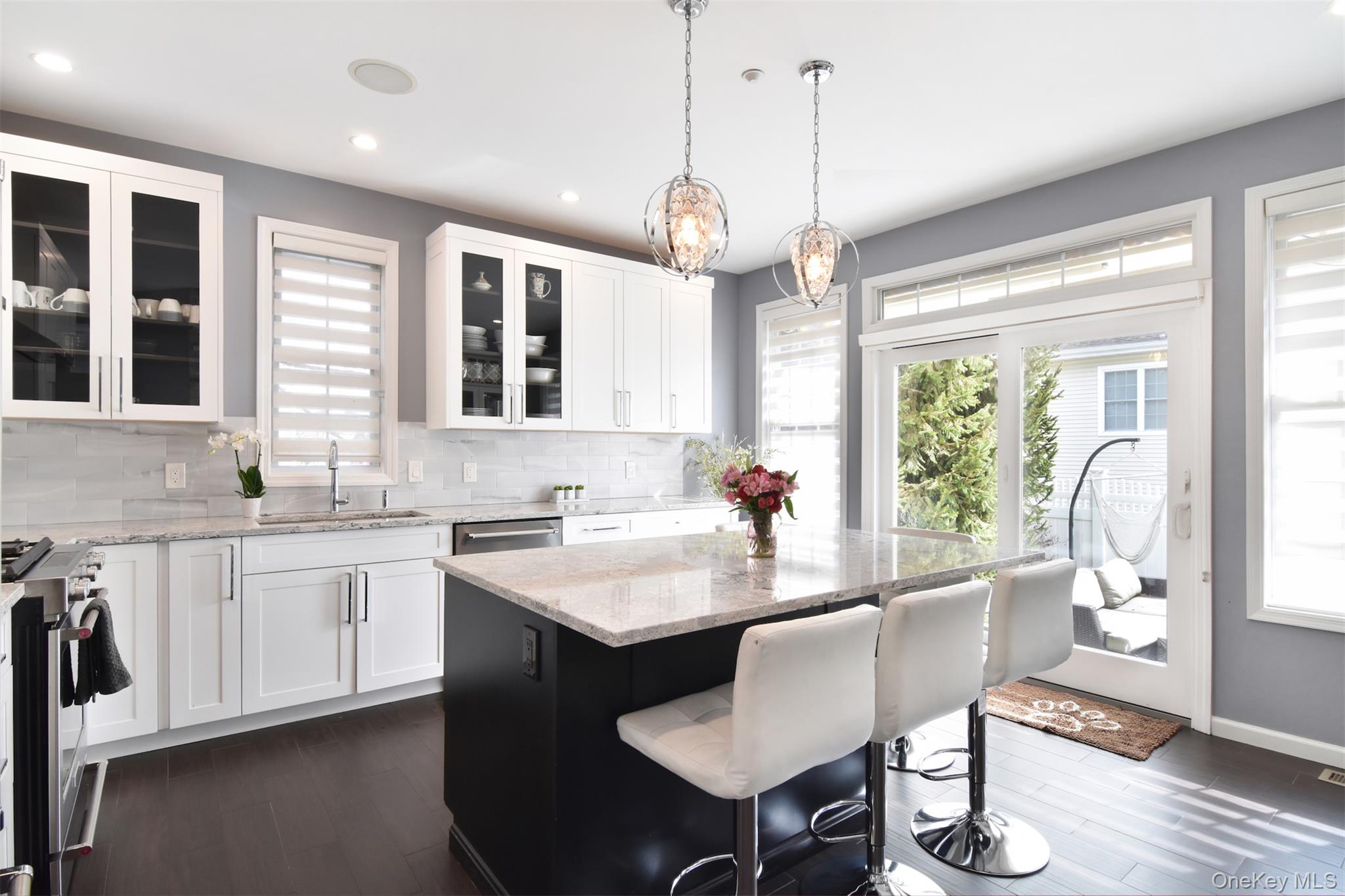 143 Classic Court, White Plains, NY 10603