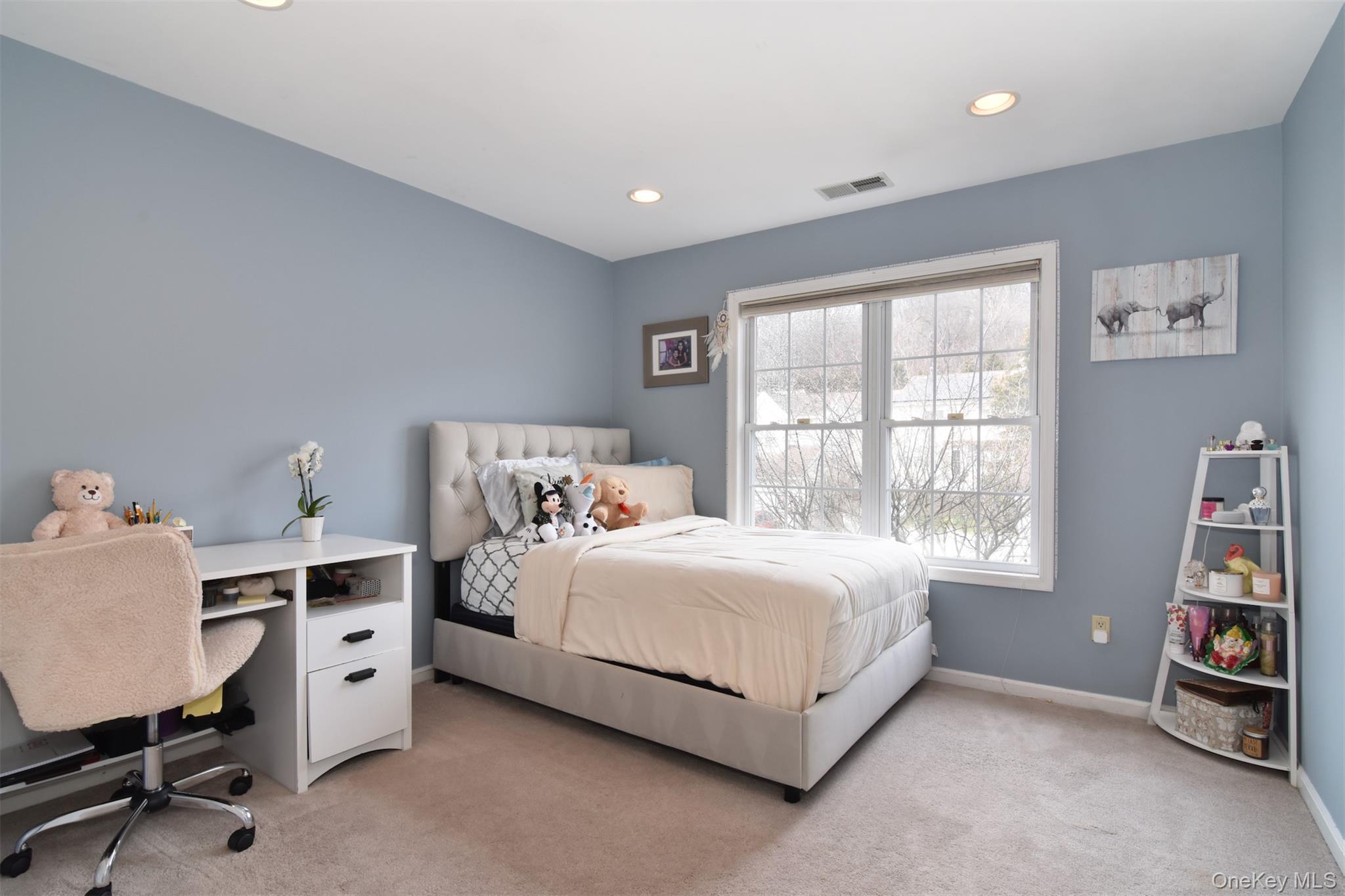 143 Classic Court, White Plains, NY 10603