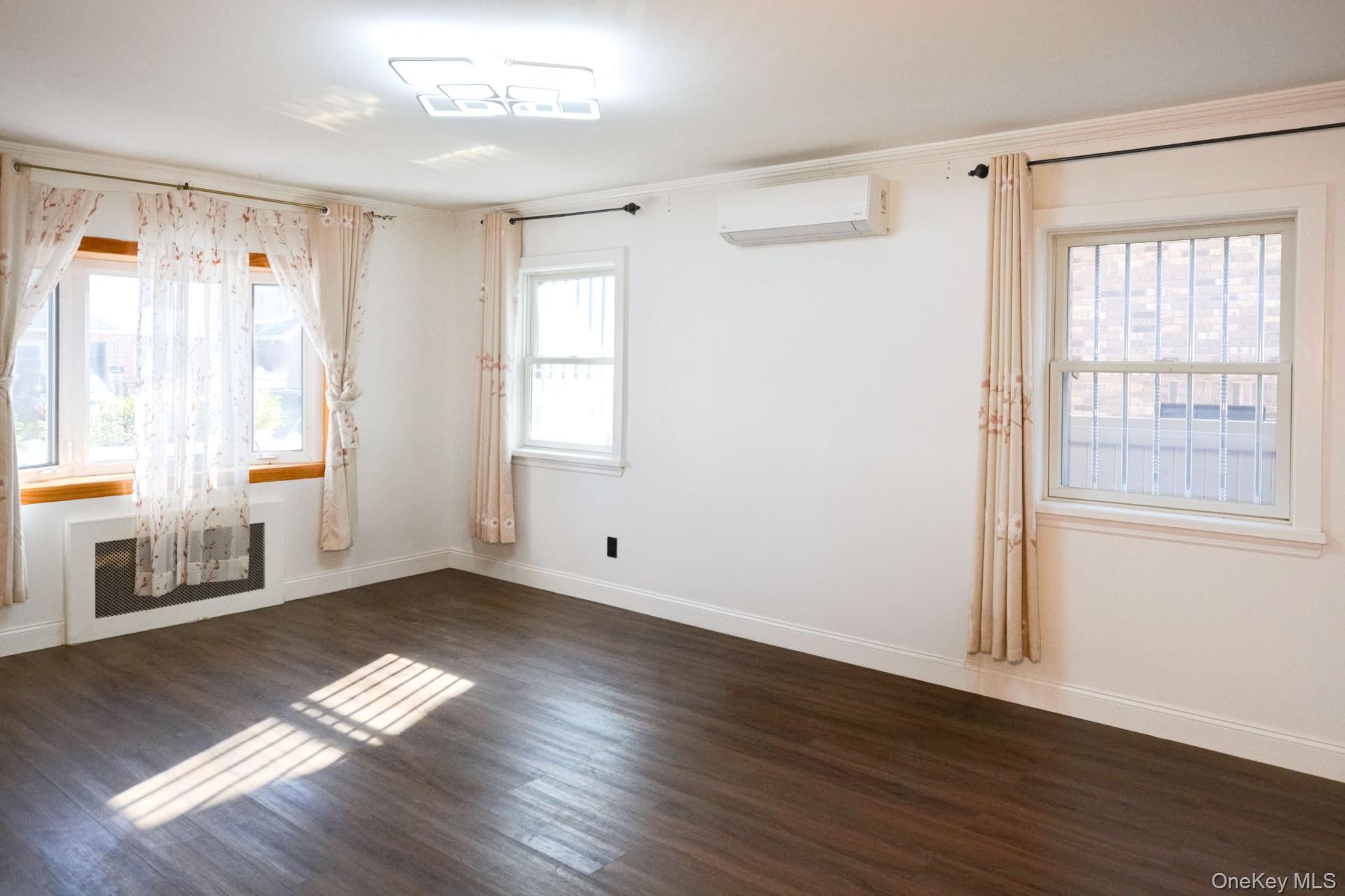 81-32 252 Street, Bellerose, NY 11426