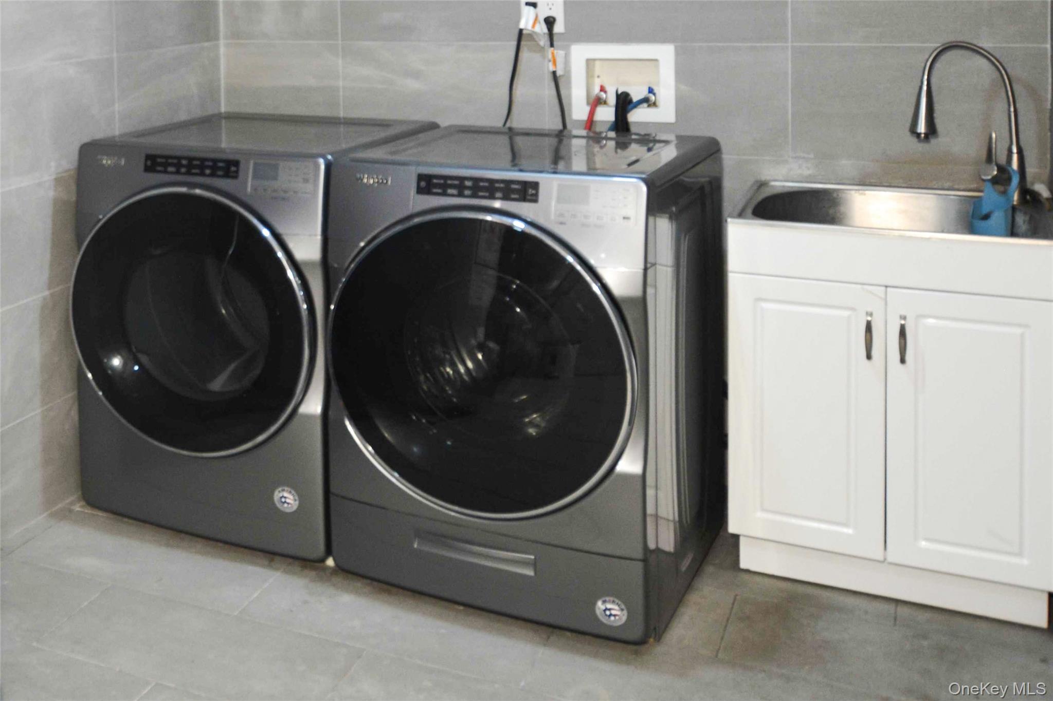 81-32 252 Street, Bellerose, NY 11426