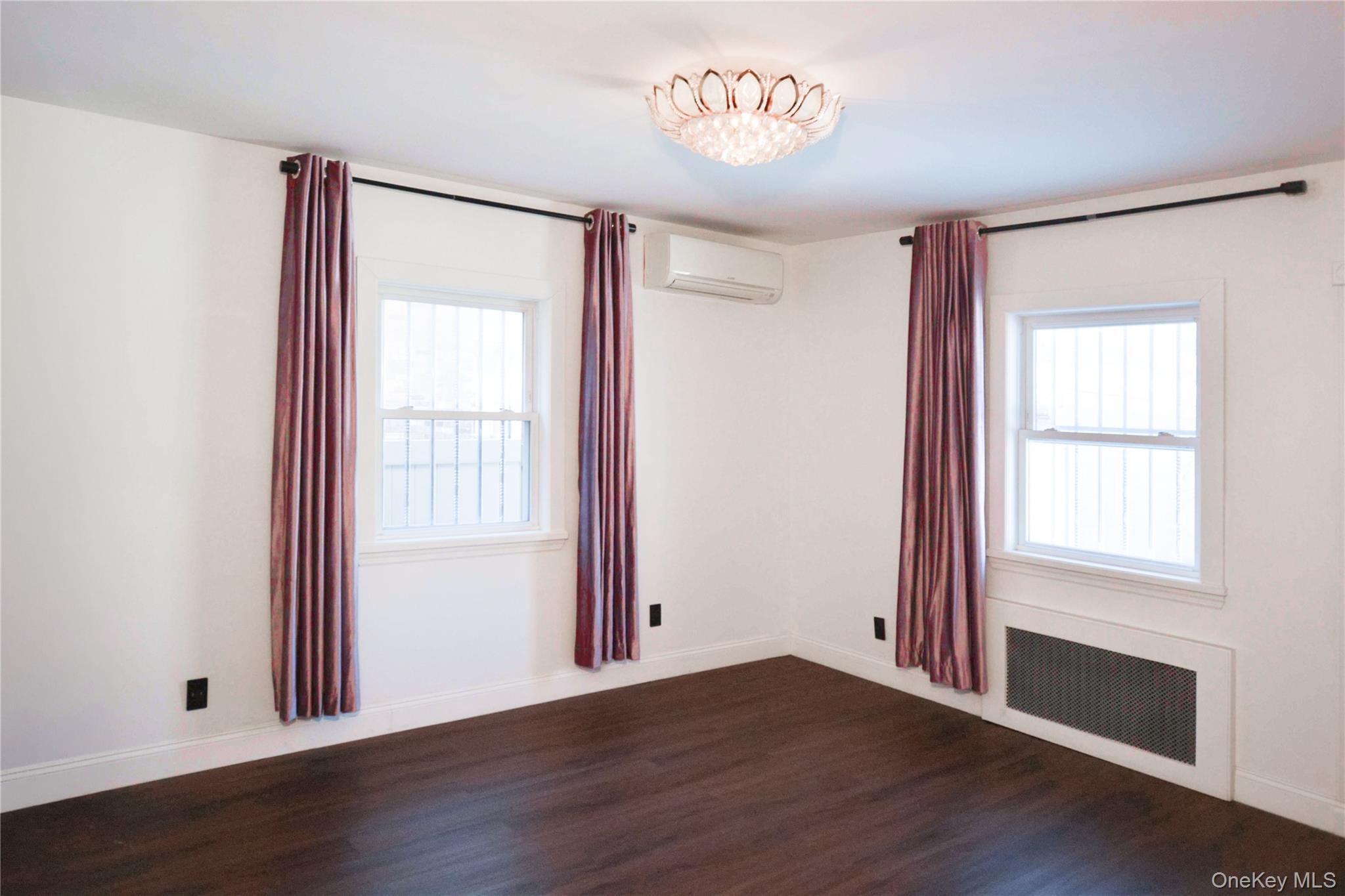 81-32 252 Street, Bellerose, NY 11426