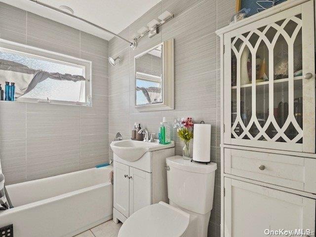 63 Blacksmith Road, Levittown, NY 11756