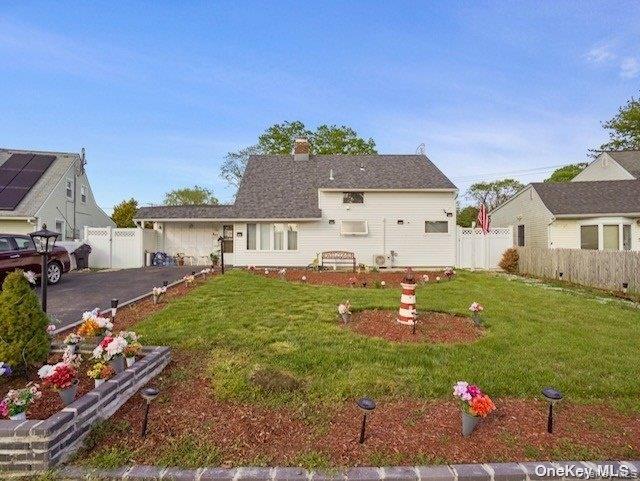 63 Blacksmith Road, Levittown, NY 11756