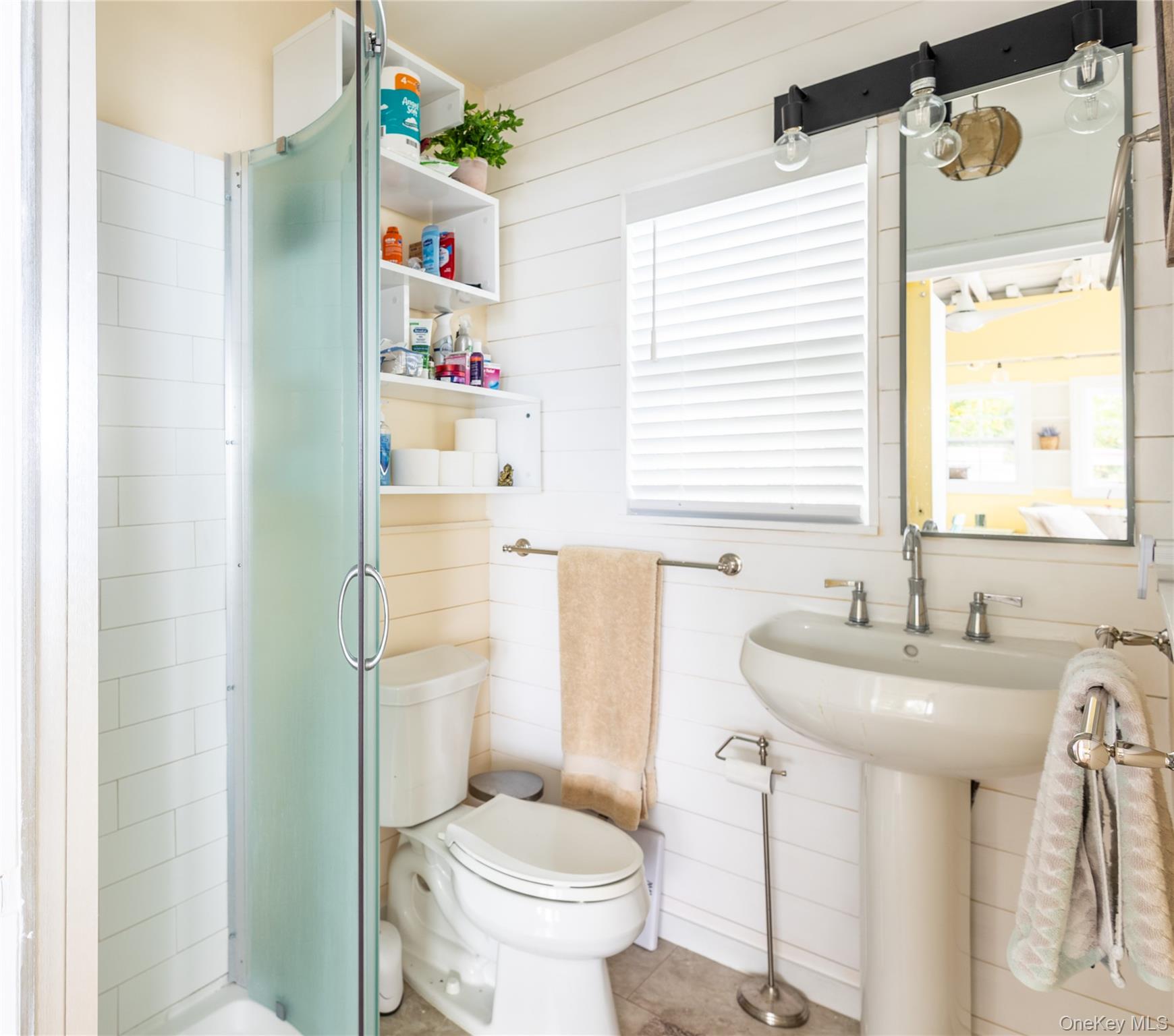 58 Hillcrest Drive, Baiting Hollow, NY 11933