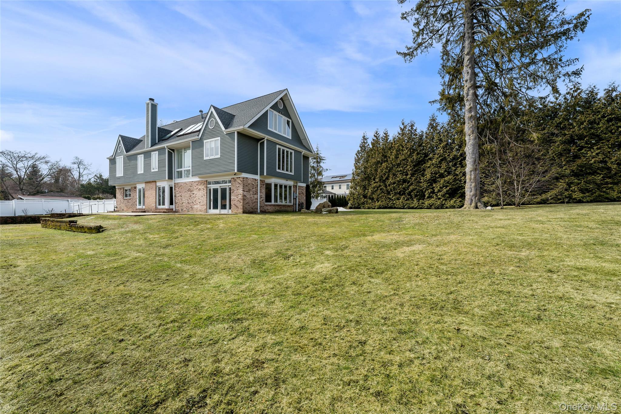 239 Sunnyridge Road, Harrison, NY 10528