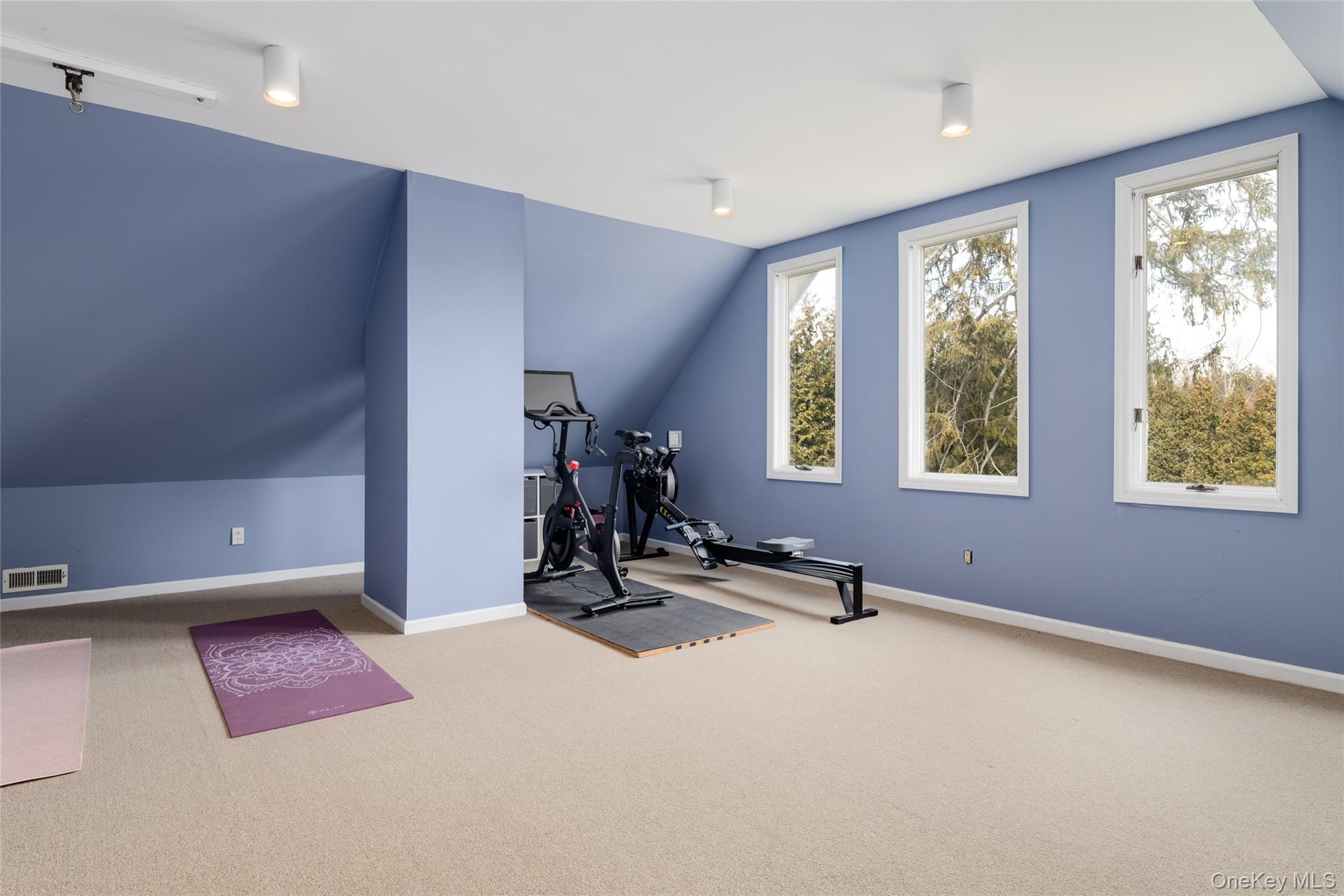 239 Sunnyridge Road, Harrison, NY 10528