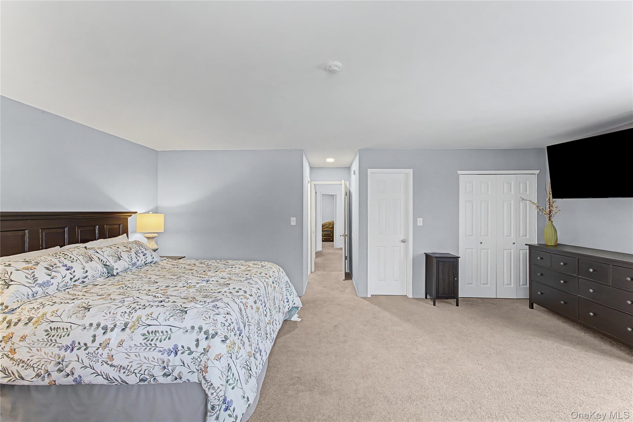 168 Gothic Circle, Manorville, NY 11949