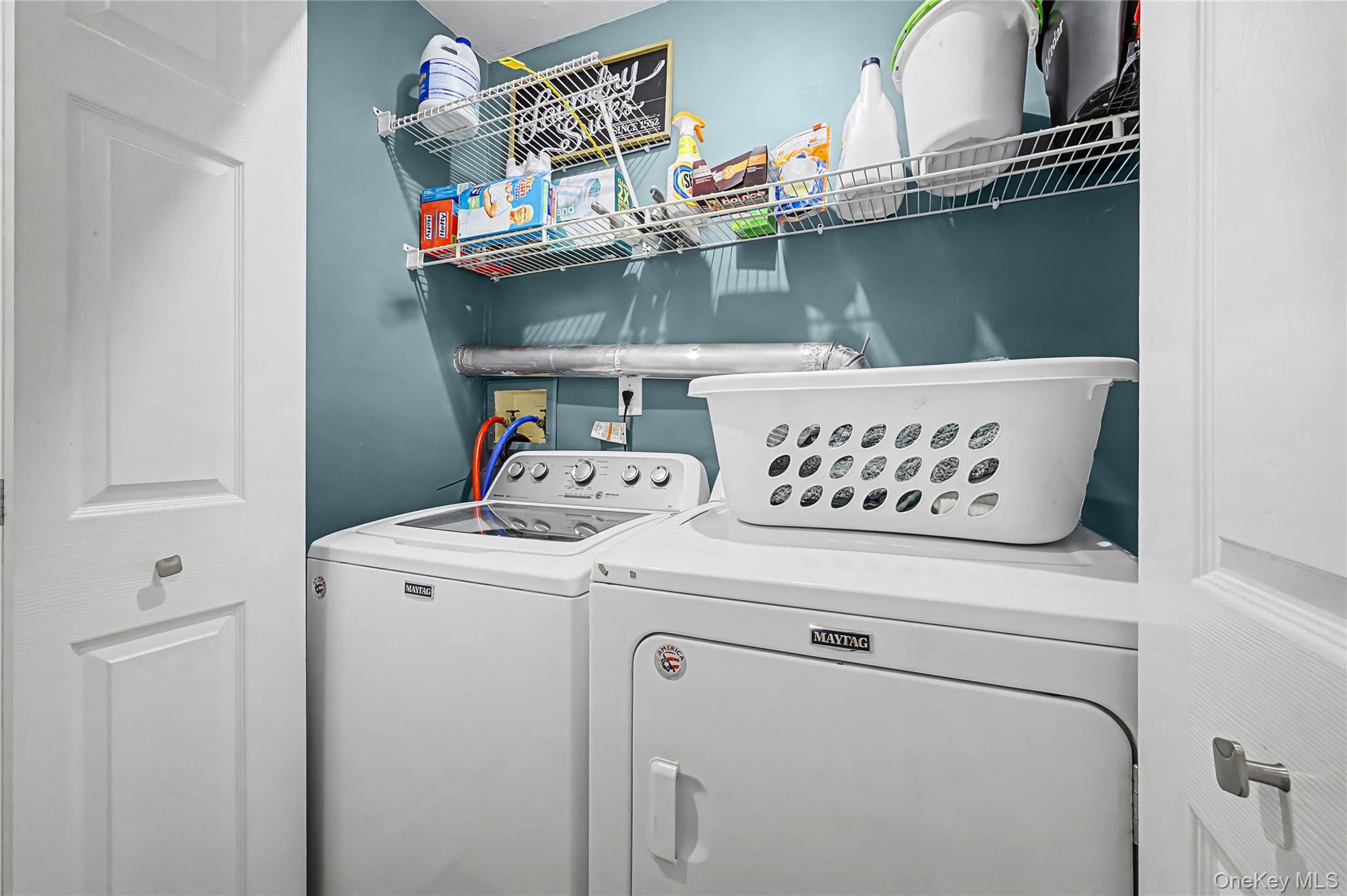 168 Gothic Circle, Manorville, NY 11949