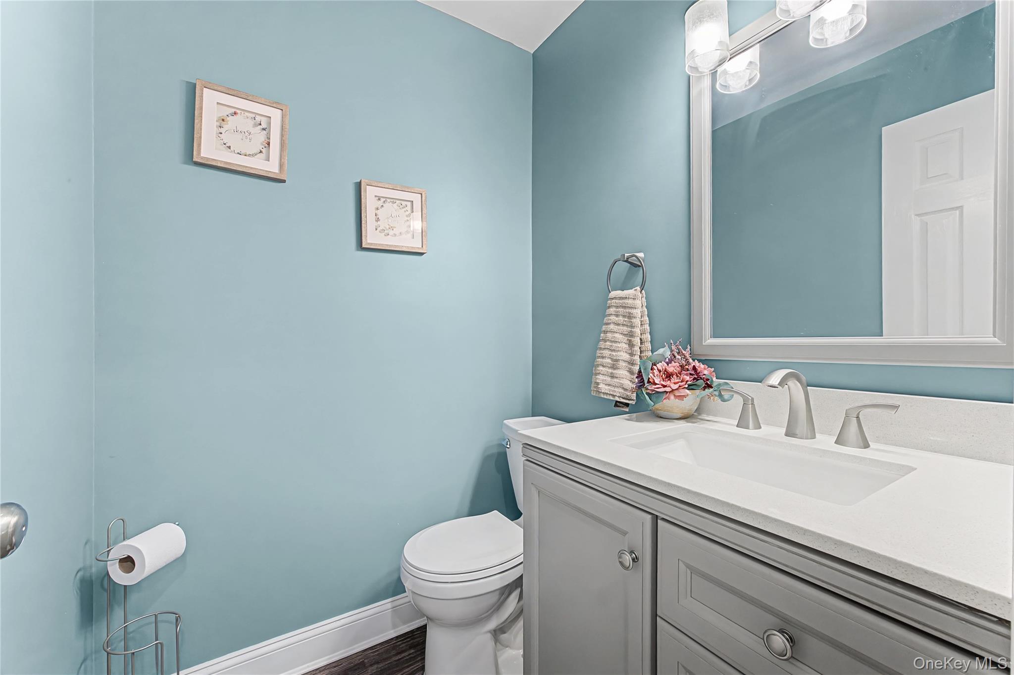 168 Gothic Circle, Manorville, NY 11949