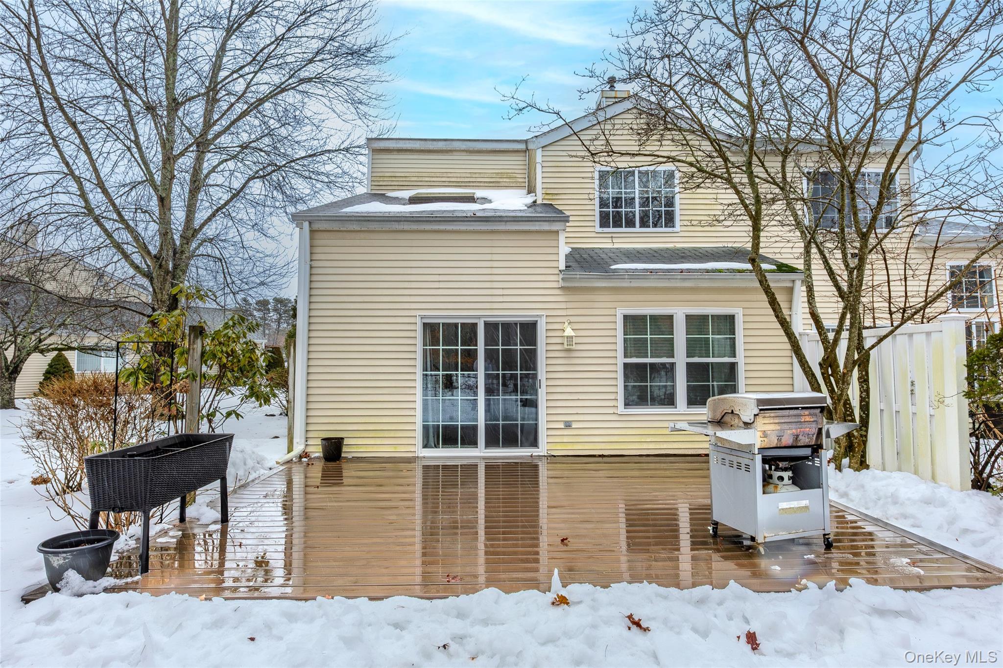 168 Gothic Circle, Manorville, NY 11949