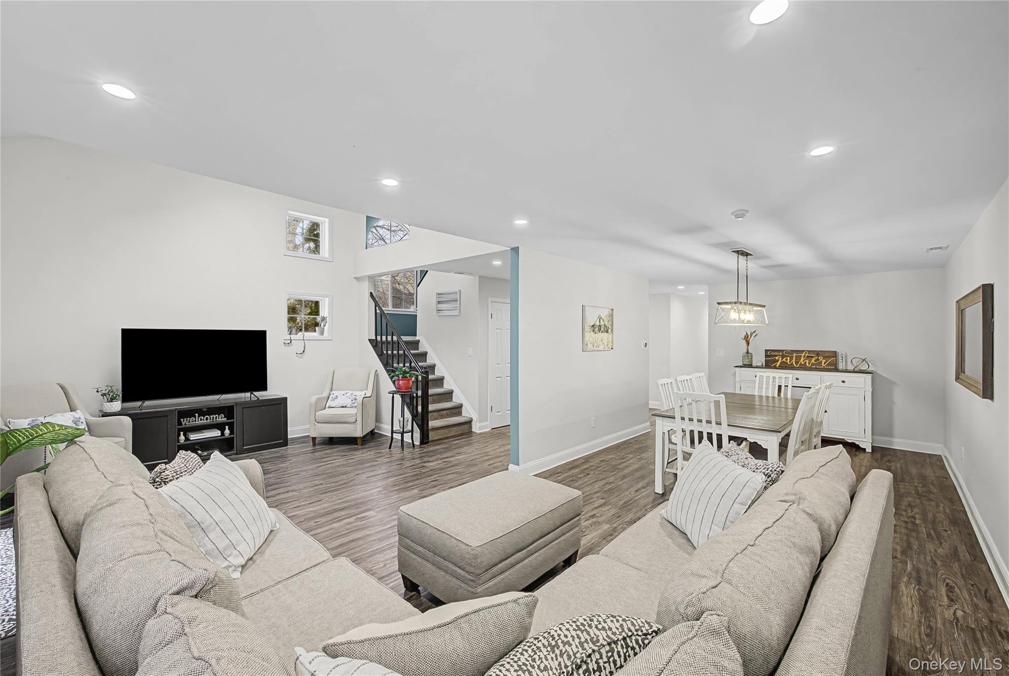 168 Gothic Circle, Manorville, NY 11949