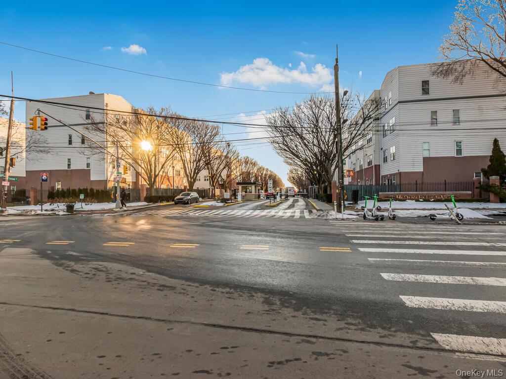 121 Sunset Boulevard # 10121, Bronx, NY 10473