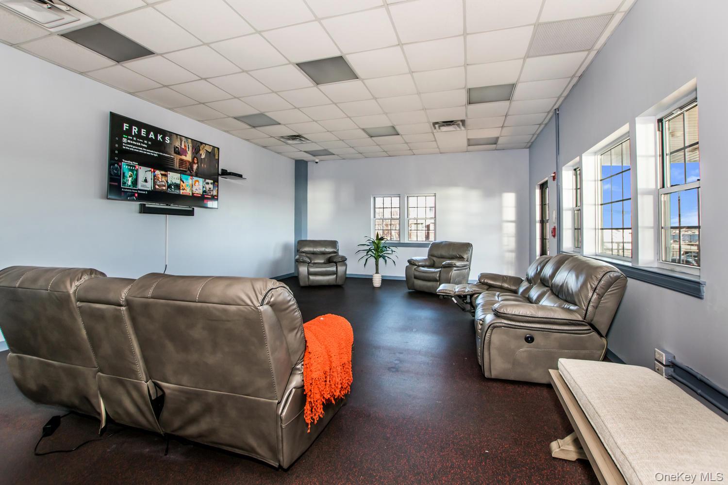 121 Sunset Boulevard # 10121, Bronx, NY 10473