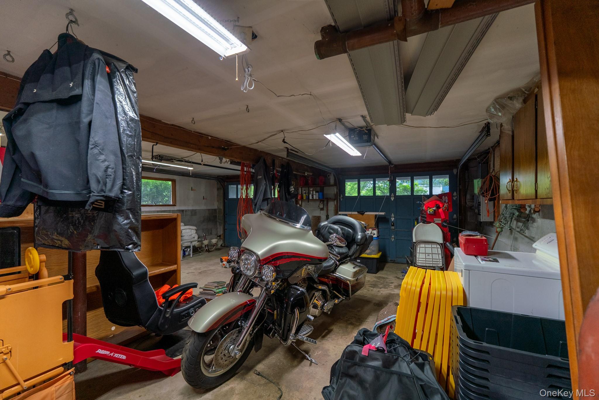 41 Mountain Drive, Pleasant Valley, NY 12569