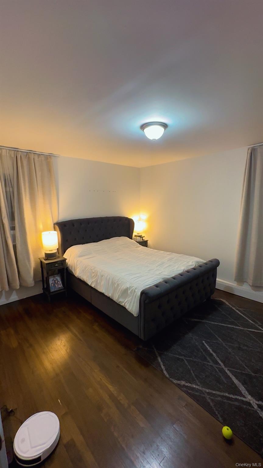 160 Pacific Street, Copiague, NY 11726