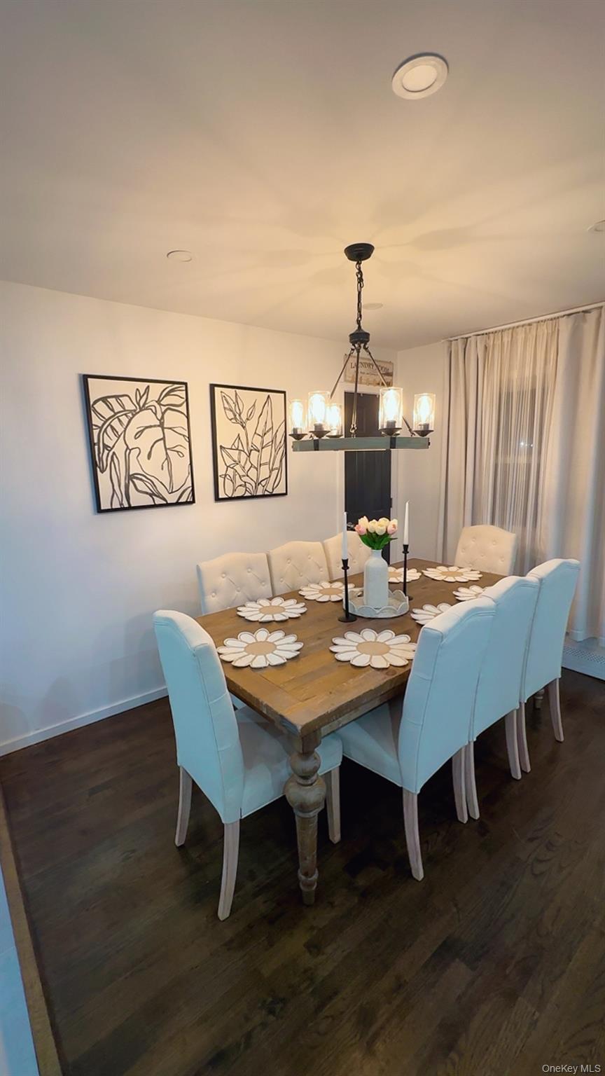 160 Pacific Street, Copiague, NY 11726