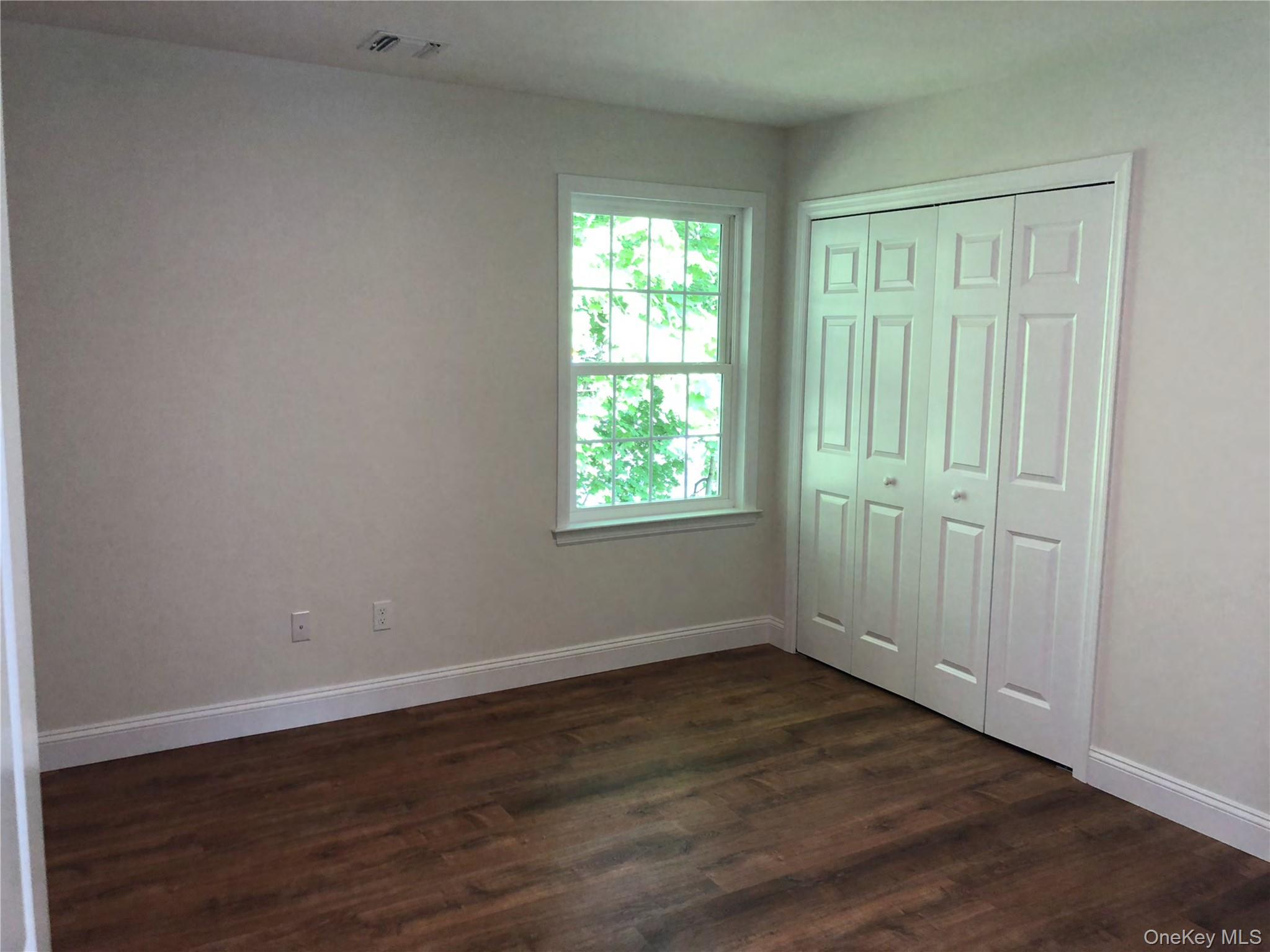 105 Liberty Avenue, Port Jefferson, NY 11777