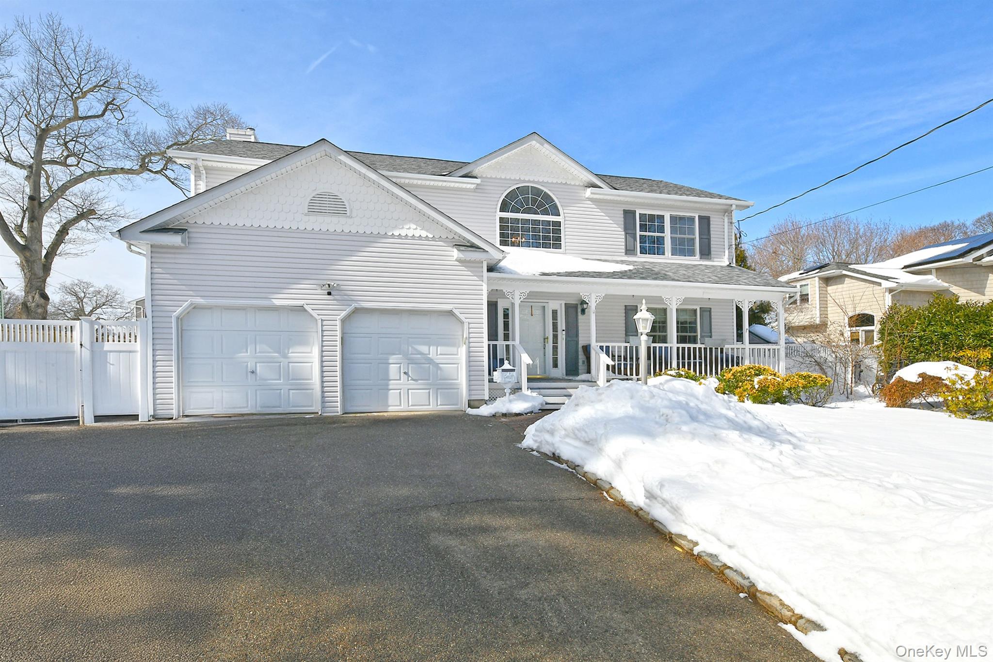 312 Cambon Avenue, Saint James, NY 11780