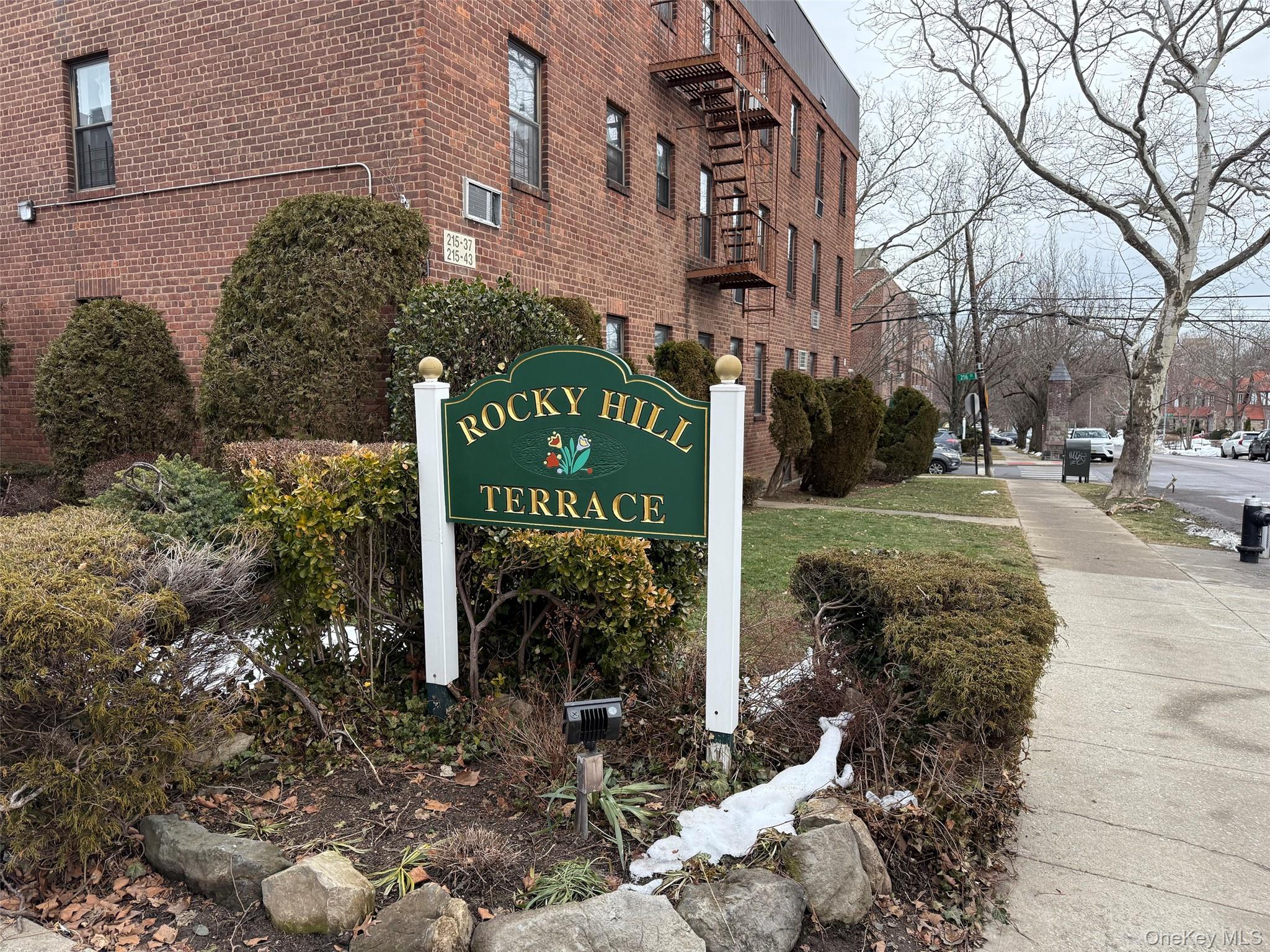 215-19 48th Avenue # 2C, Oakland Gardens, NY 11364