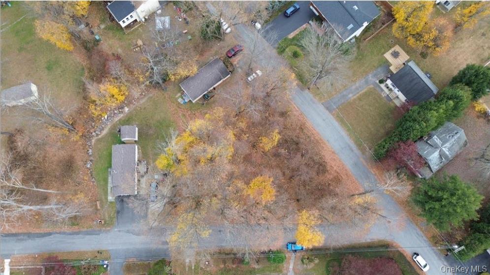 14 Hawthorne Road, Carmel, NY 10512