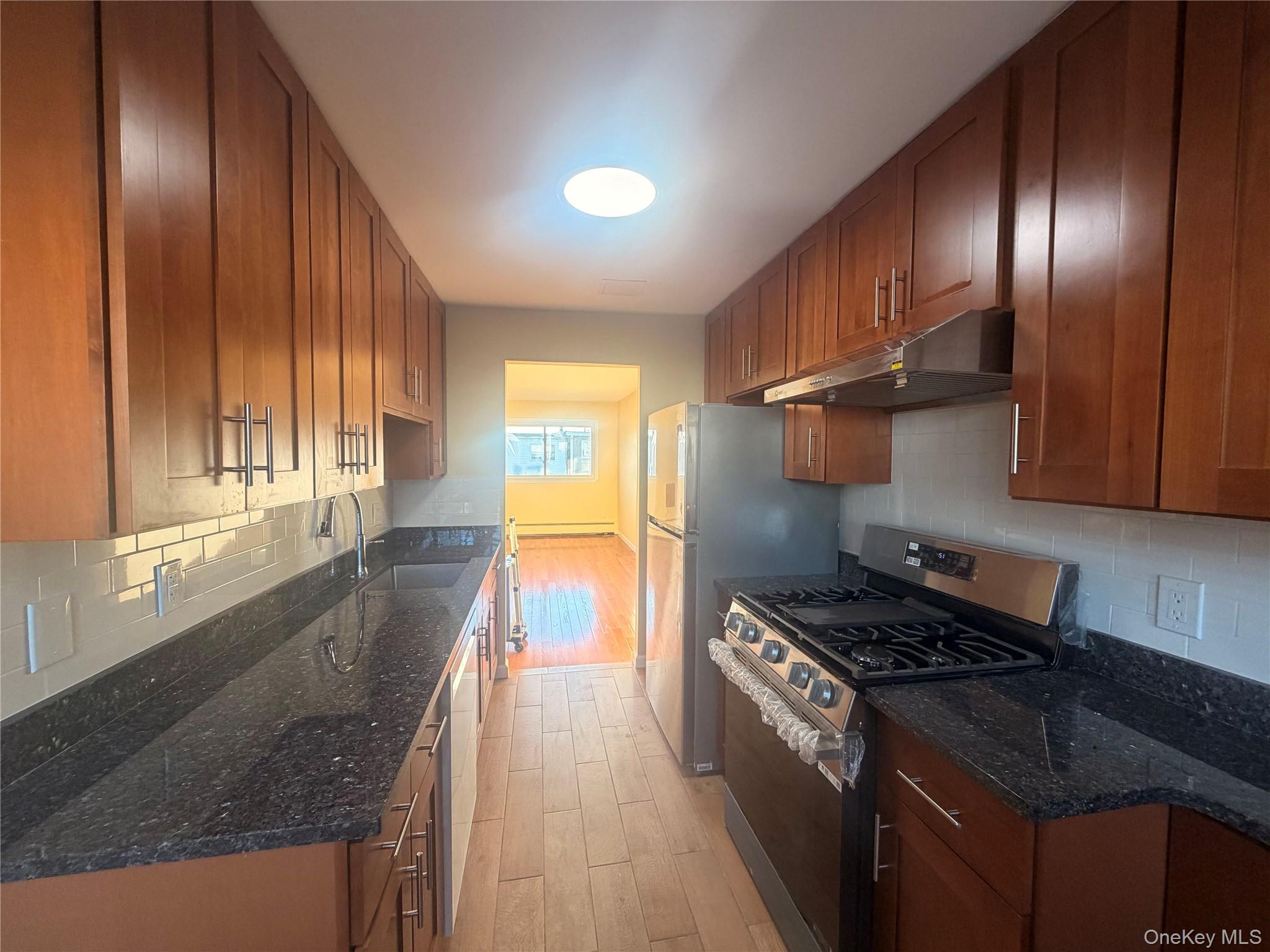 72 Greenway Terrace, Middletown, NY 10941