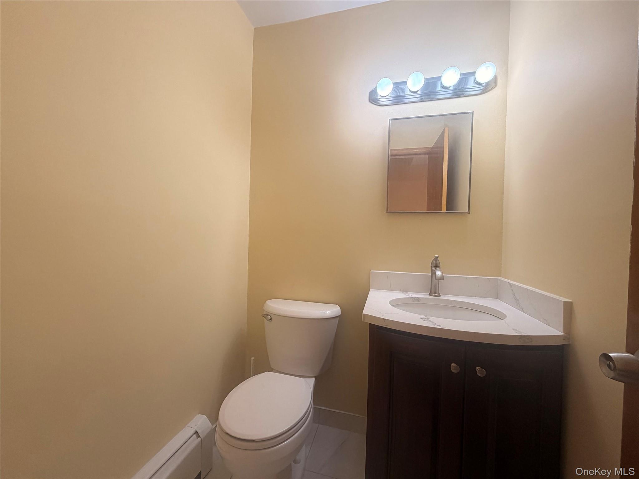 72 Greenway Terrace, Middletown, NY 10941