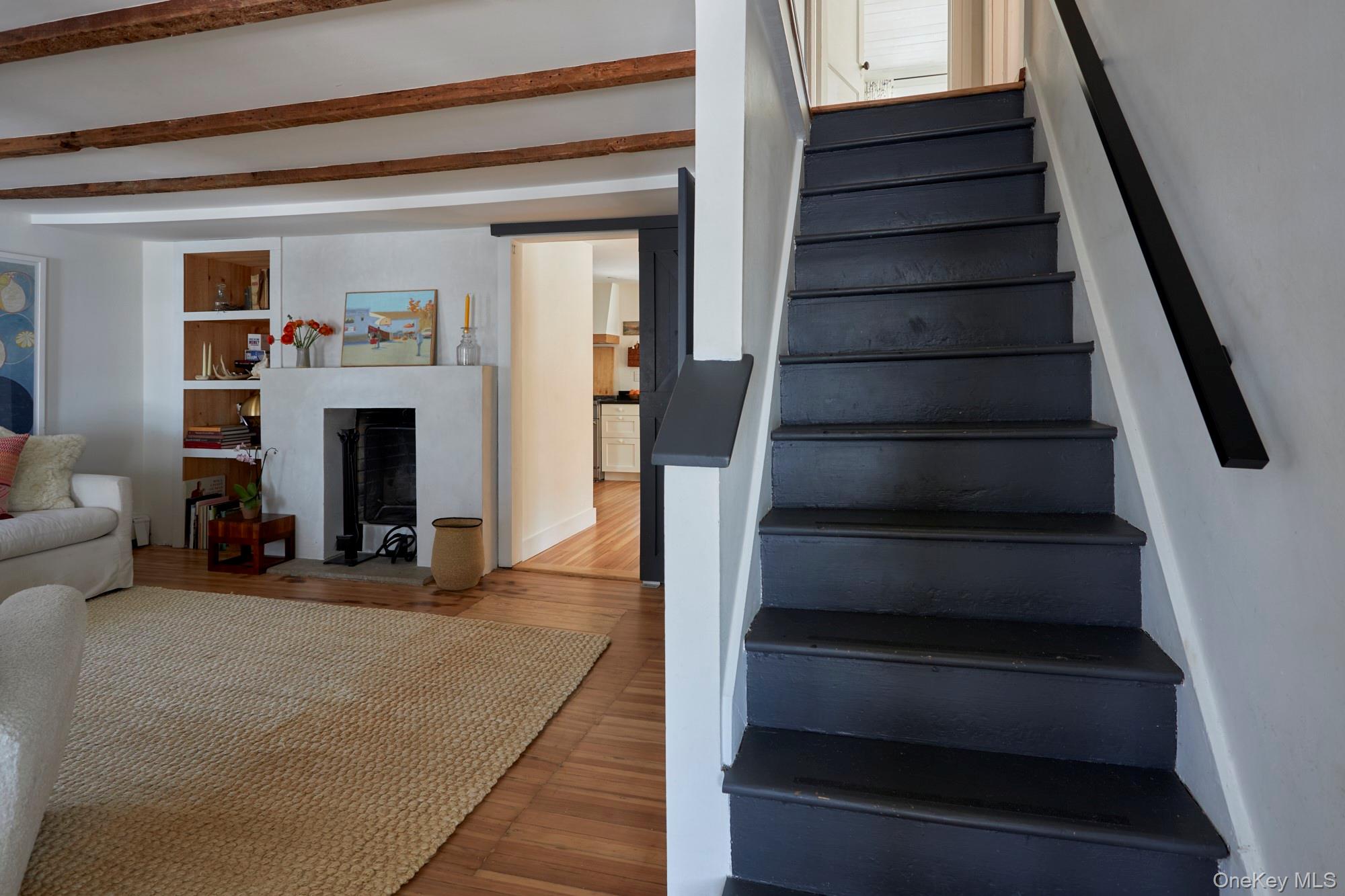 41 Grinnell Street, Rhinecliff, NY 12574