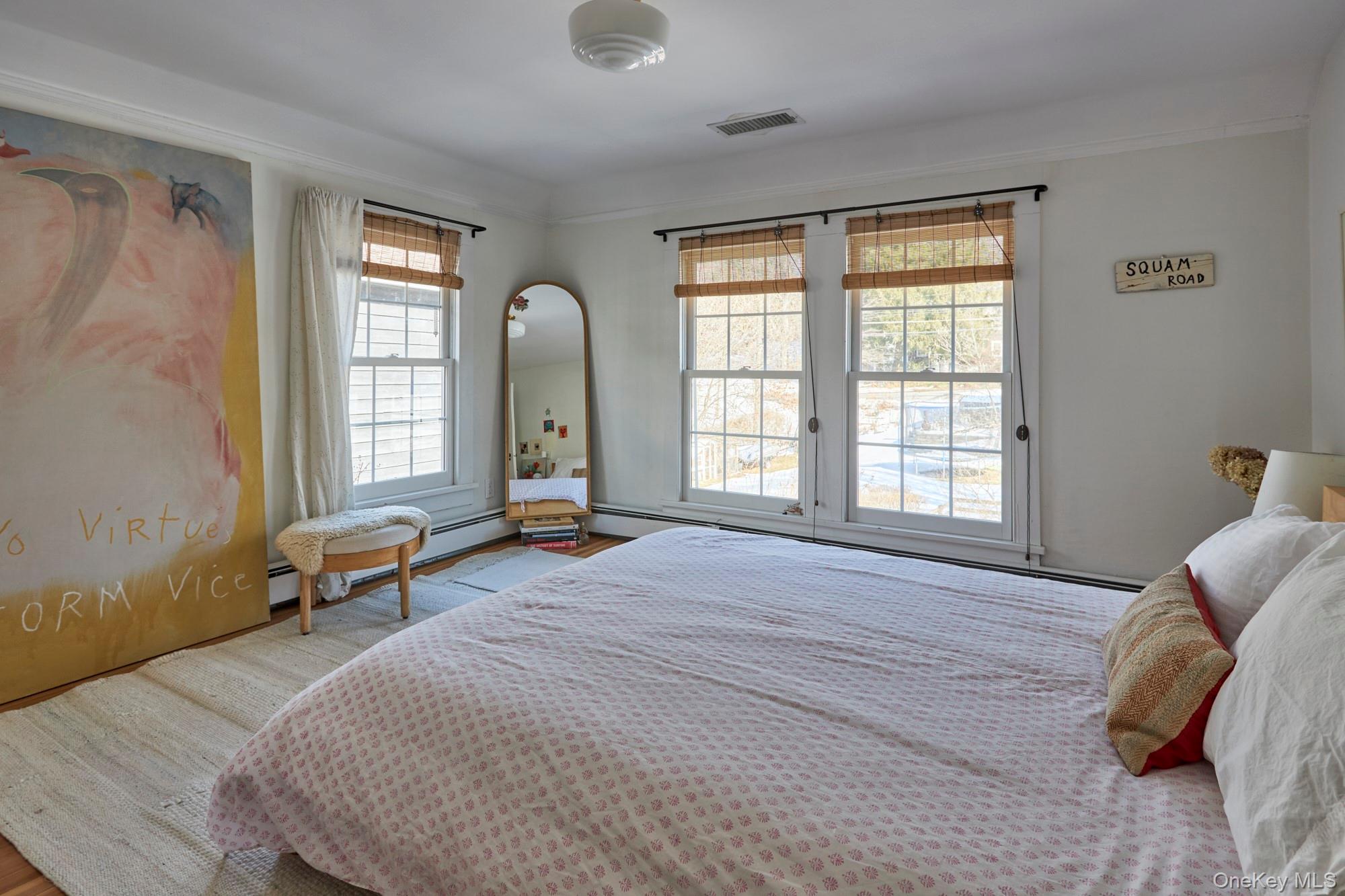 41 Grinnell Street, Rhinecliff, NY 12574