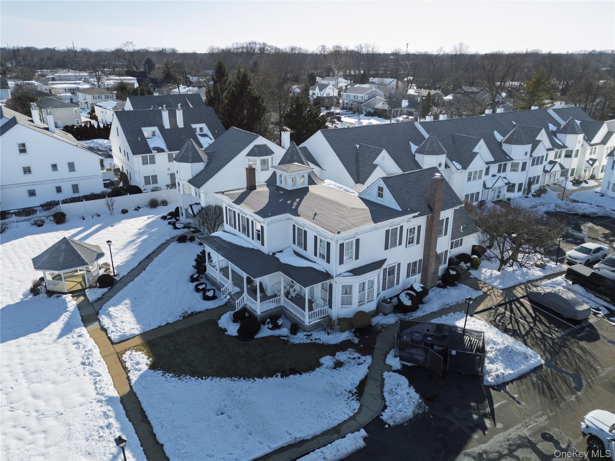 22 Ridgewood Drive, Wantagh, NY 11793