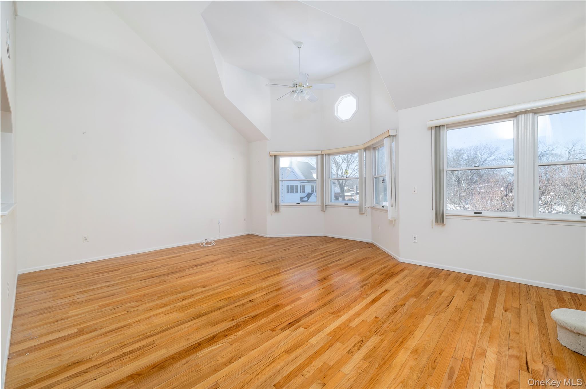 22 Ridgewood Drive, Wantagh, NY 11793