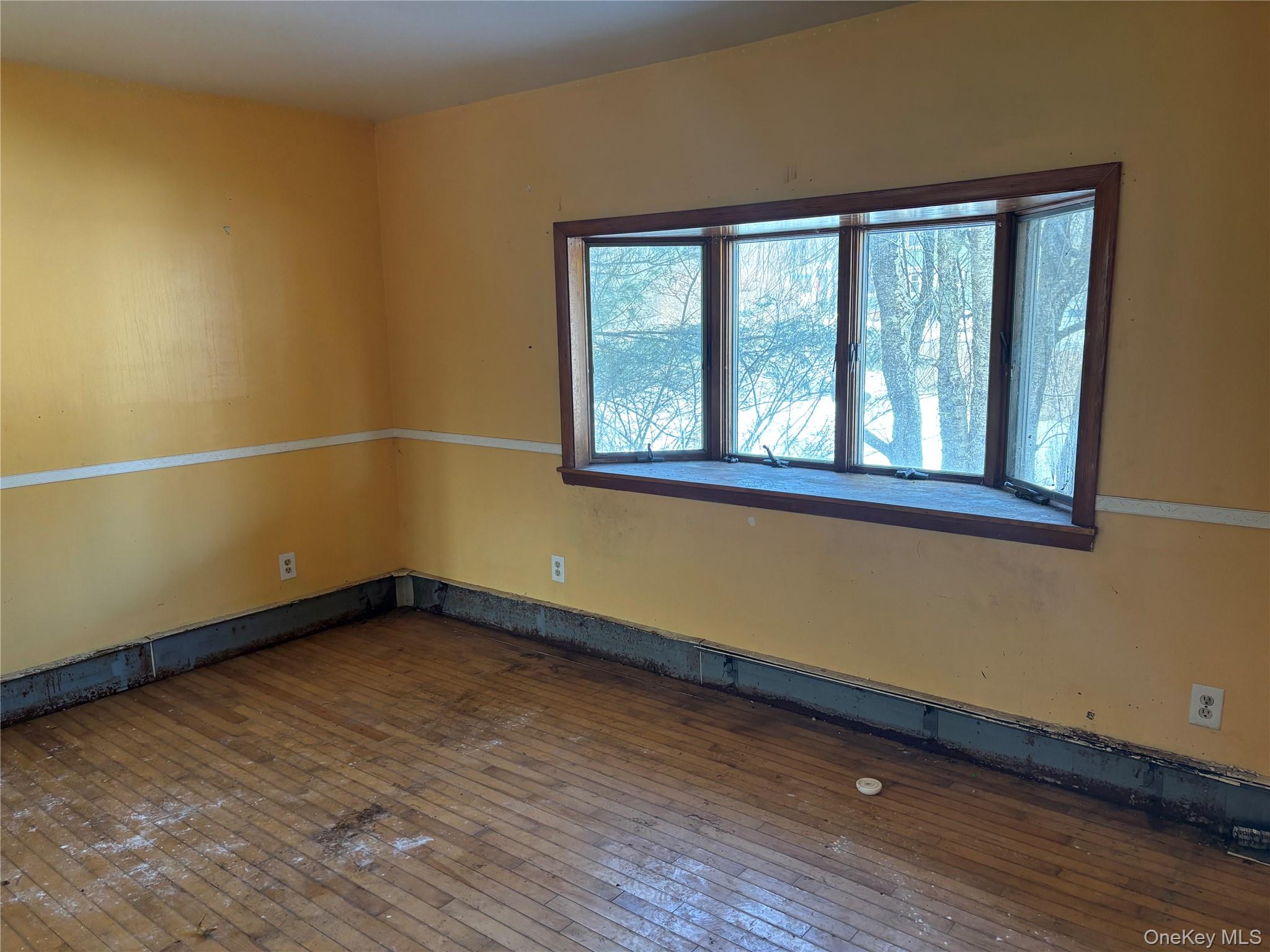 83 Smith Road, Poughkeepsie, NY 12603