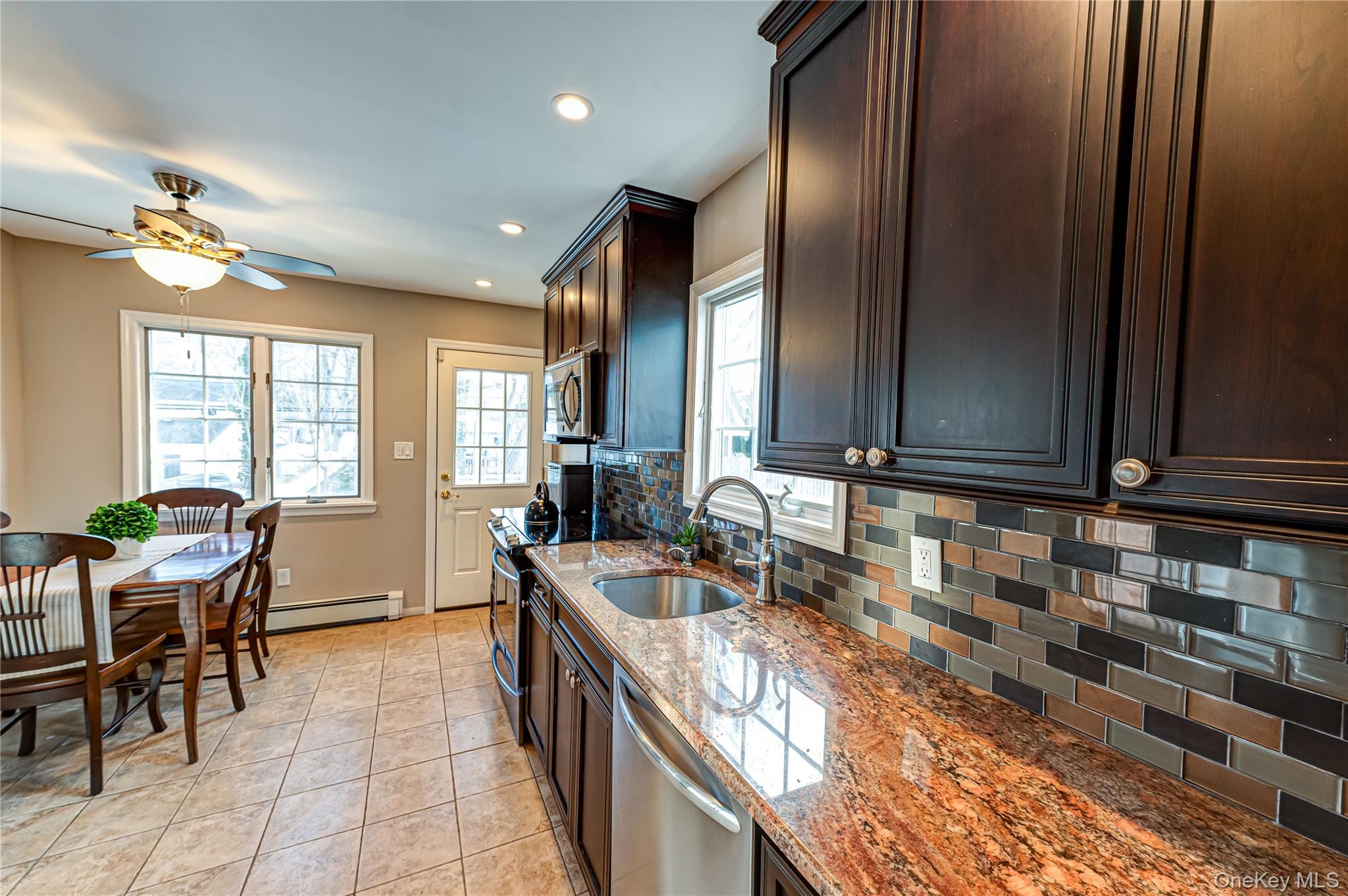 16 Landview Drive, Kings Park, NY 11754