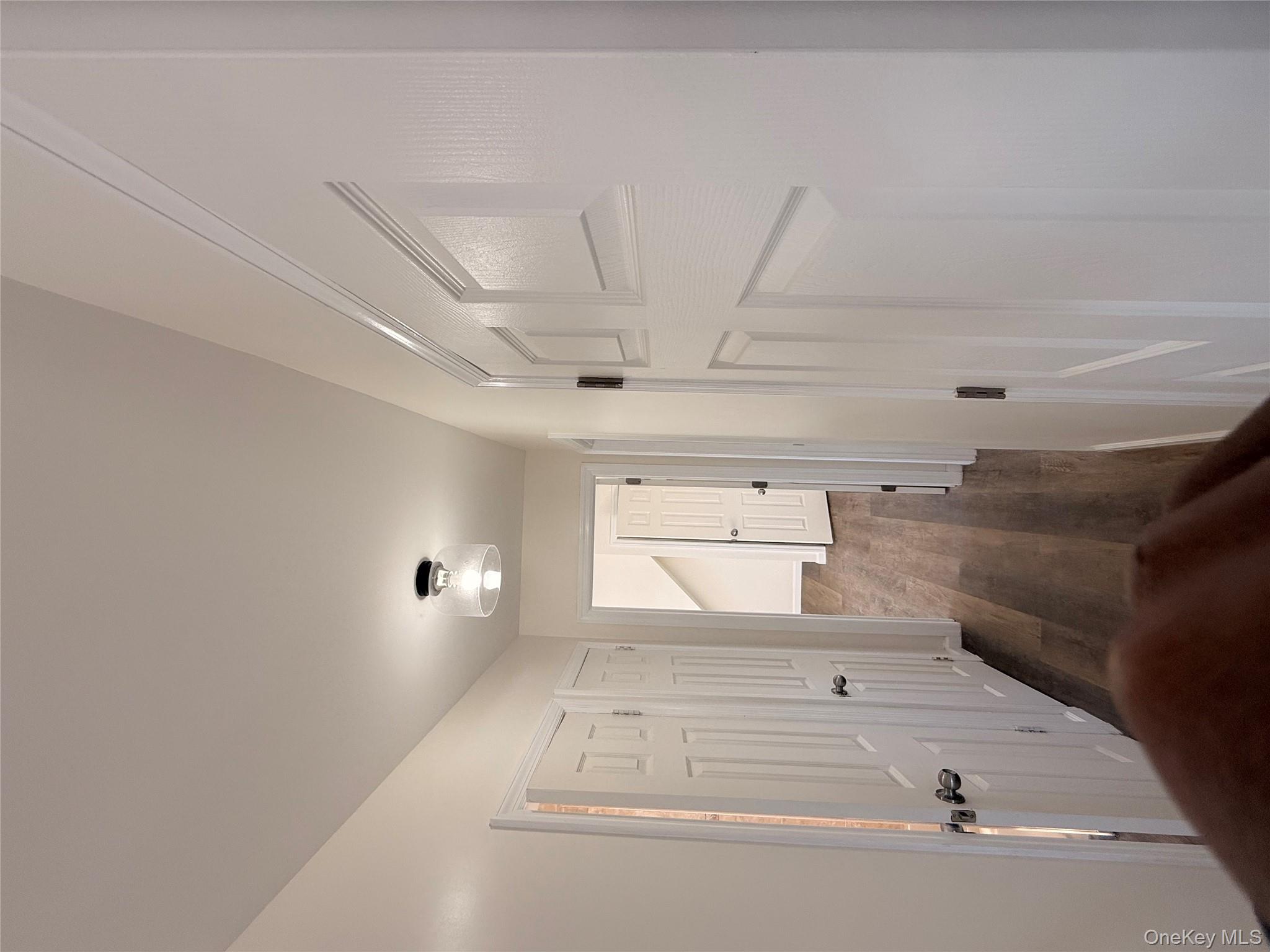 351 Roquette Avenue, Floral Park, NY 11001