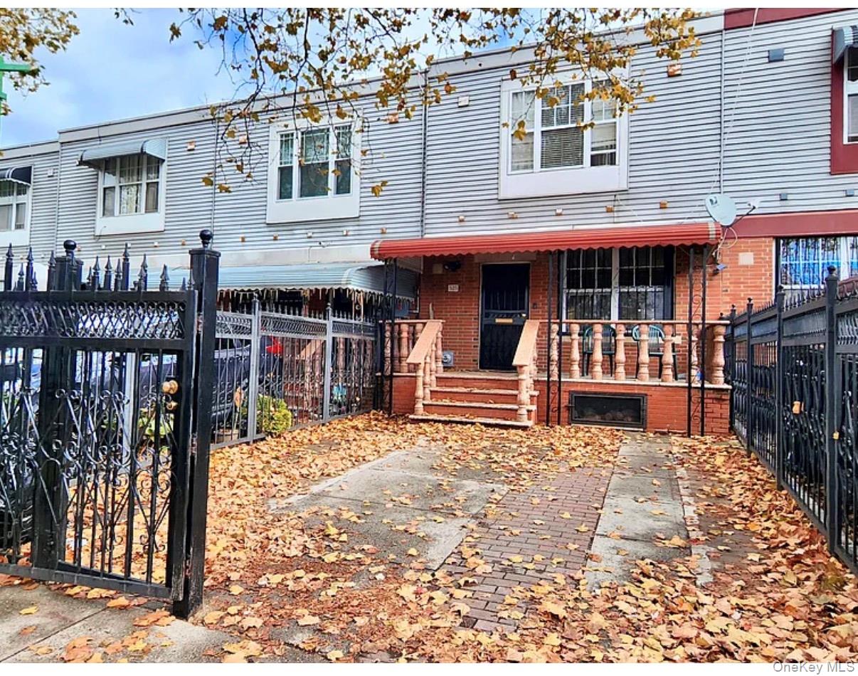 525 Alabama Avenue, Brooklyn, NY 11207