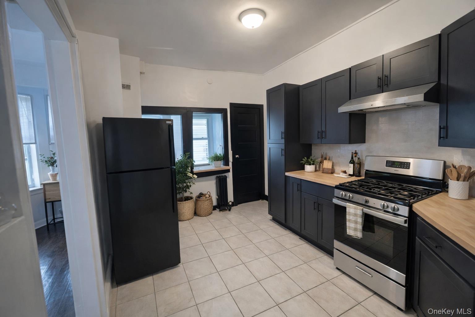 257 S 2nd Avenue, Mount Vernon, NY 10550