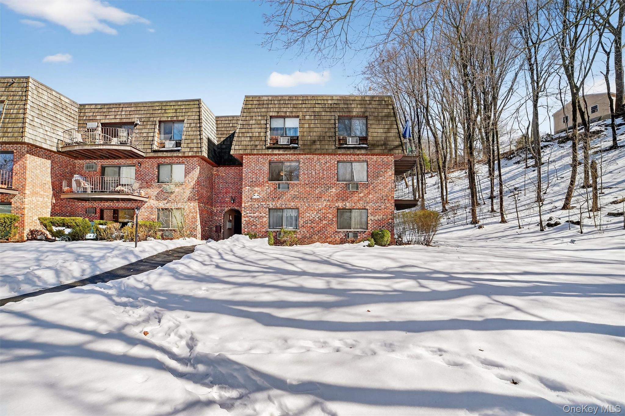 6 Briarcliff Drive S # 3, Ossining, NY 10562