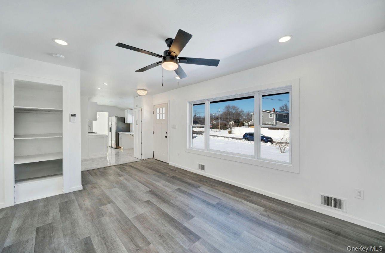 14 Morton Street, Brentwood, NY 11717