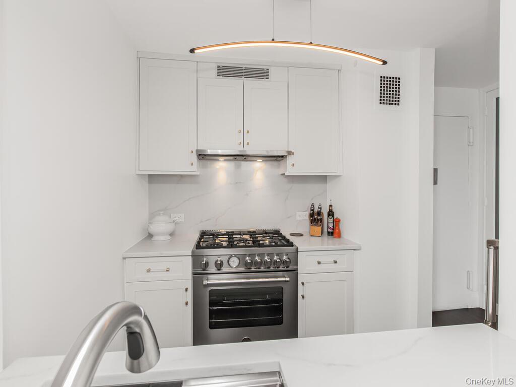 3671 Hudson Manor Terrace # 17A, Bronx, NY 10463