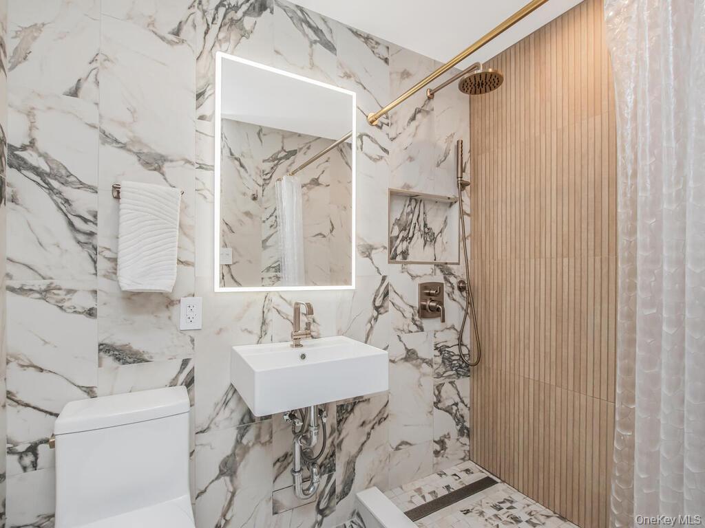 3671 Hudson Manor Terrace # 17A, Bronx, NY 10463