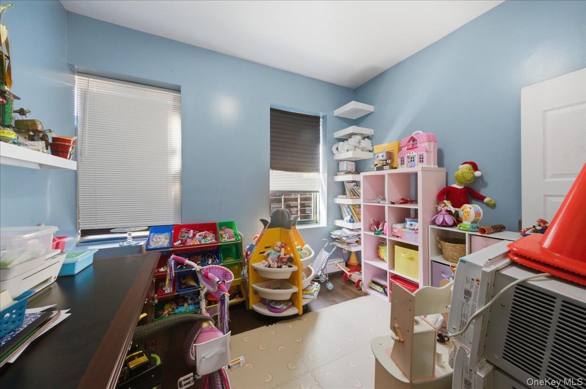 92 Elliott Avenue, Yonkers, NY 10705