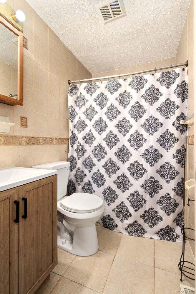 79 AMBOY Street, Brooklyn, NY 11212