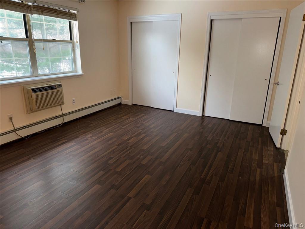 100 HILLSIDE Drive # G8, Middletown, NY 10941