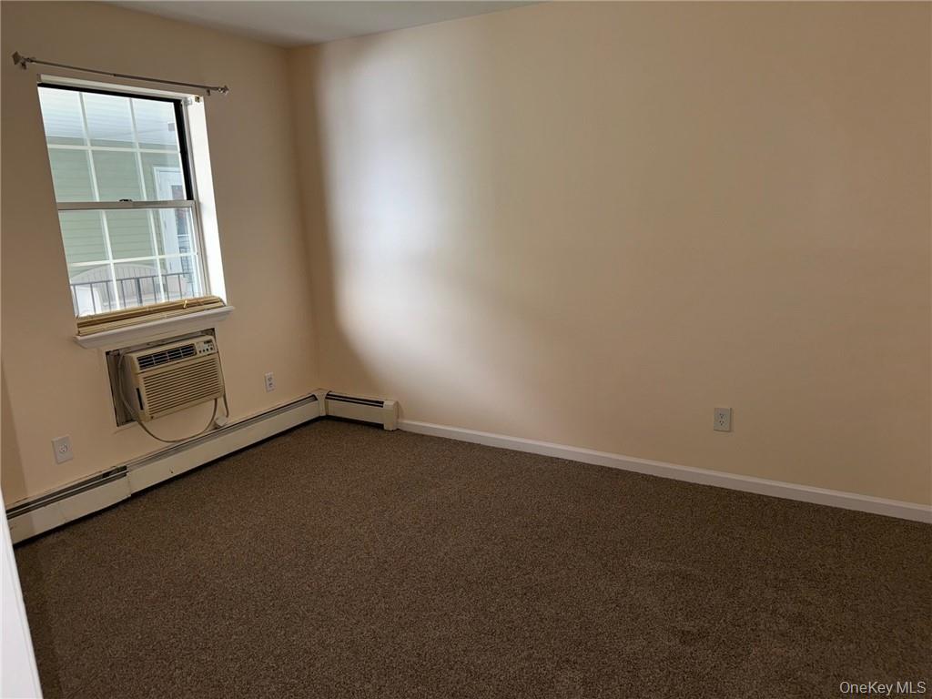 100 HILLSIDE Drive # G8, Middletown, NY 10941