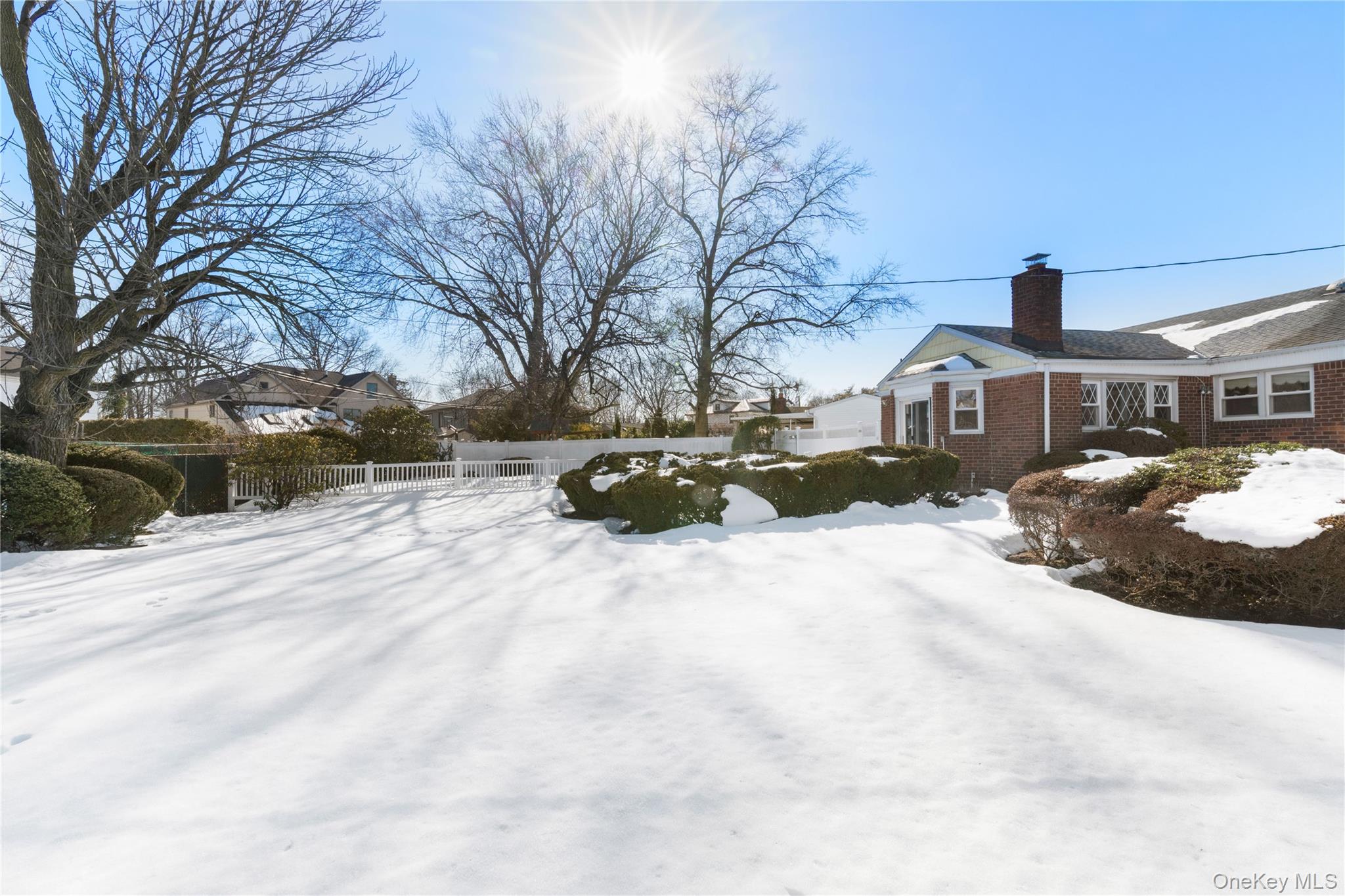 851 Hemlock Street, Franklin Square, NY 11010