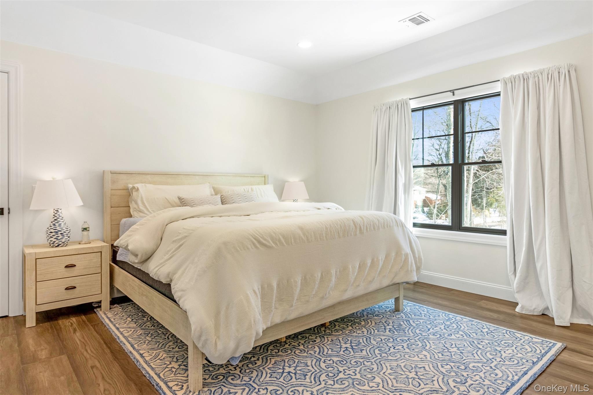 1745 Stars Road, East Marion, NY 11939