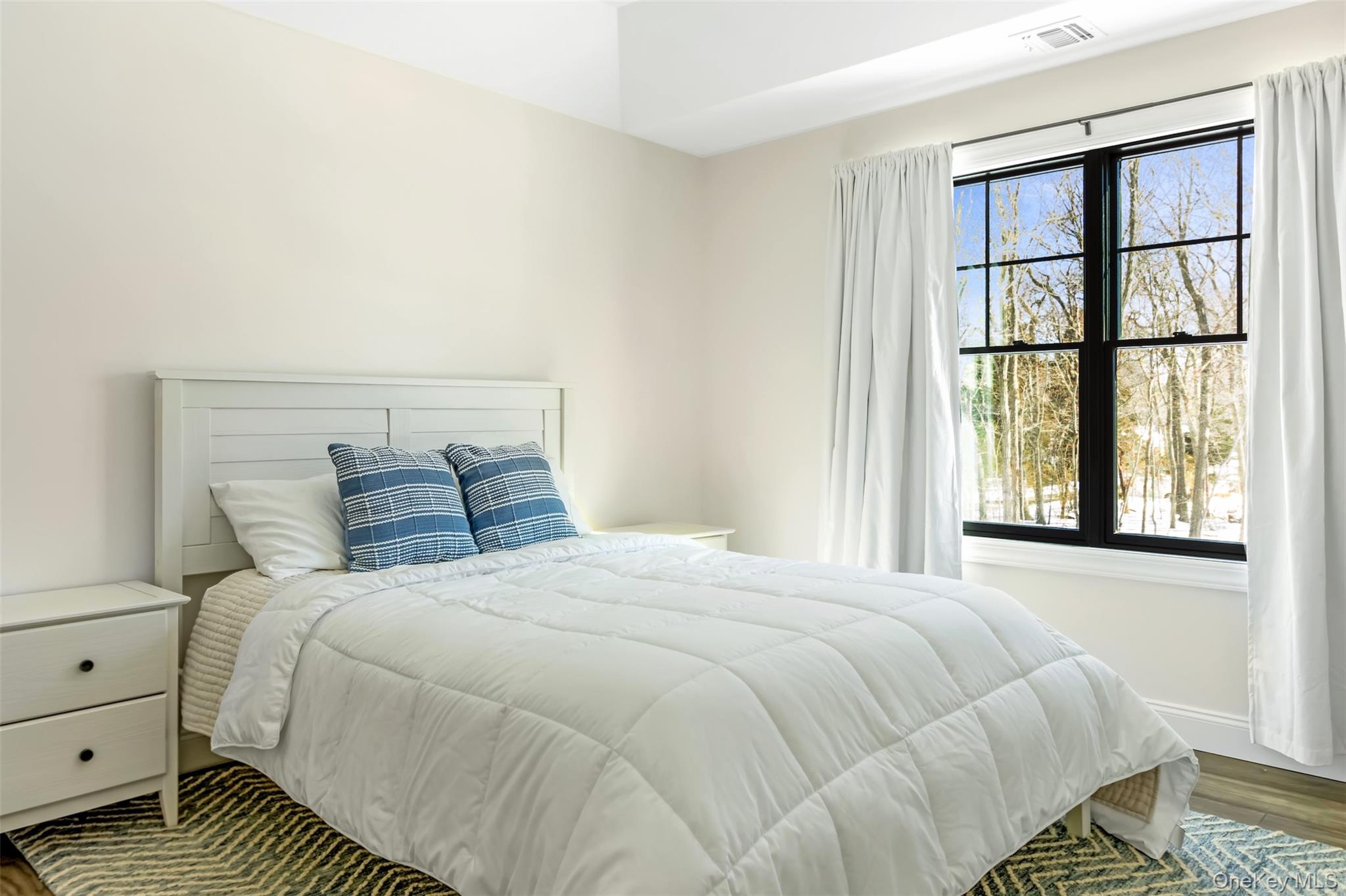 1745 Stars Road, East Marion, NY 11939