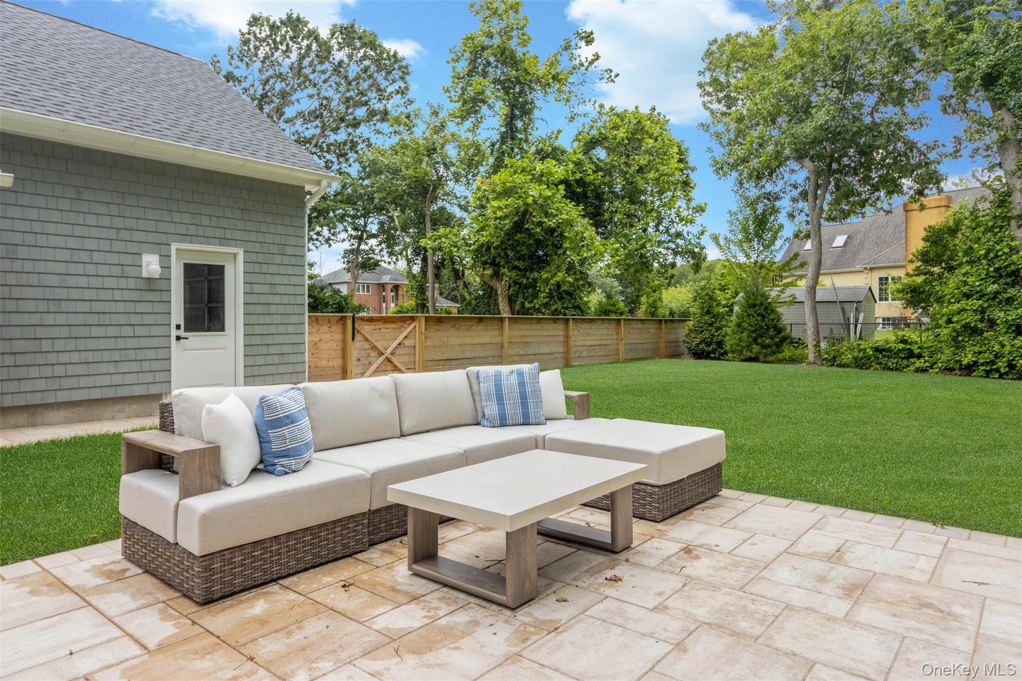 1745 Stars Road, East Marion, NY 11939